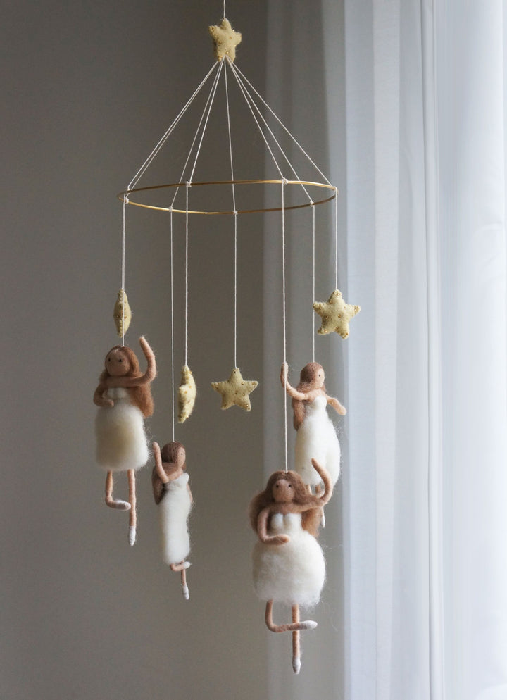 Gamcha - Baby Cot Mobile - Ballerina - Mabel & Fox