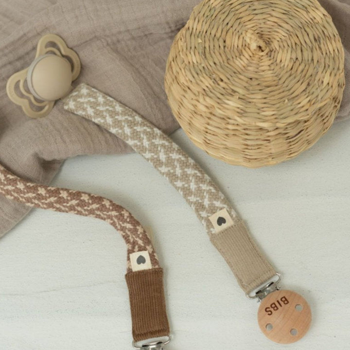 Bibs - Pacifier Clip - Sand/Ivory