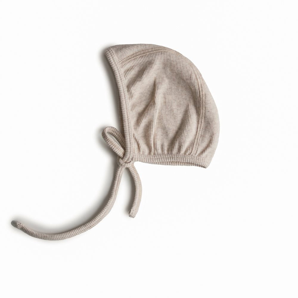 Mushie - Ribbed Baby Bonnet - Beige Melange - Mabel & Fox