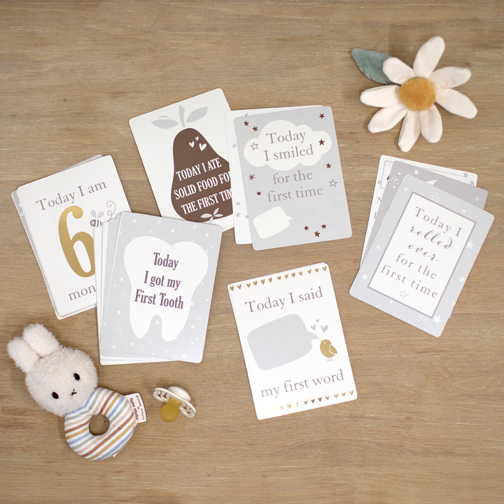 Mabel & Fox - Milestone Cards - Little Star