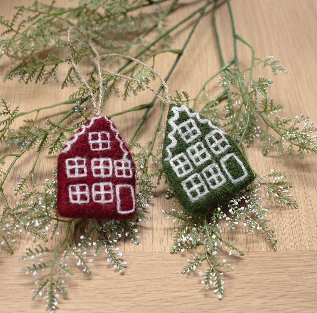 Gamcha - Handmade Christmas Houses - Set Of 2