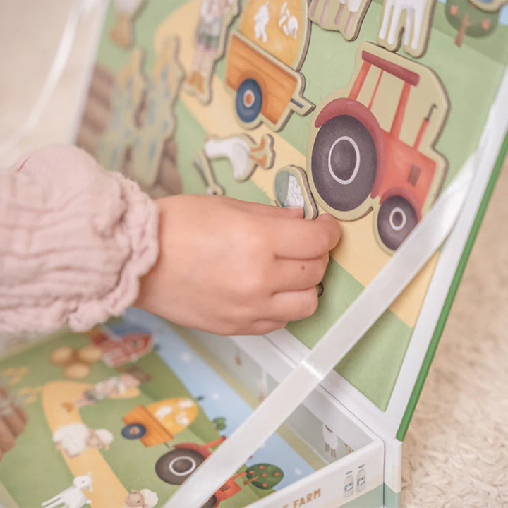Little Dutch - Magnetic Playboard - Little Farm - Mabel & Fox