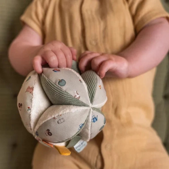 Little Dutch - Sensory Gripping Ball - Little Farm - Mabel & Fox