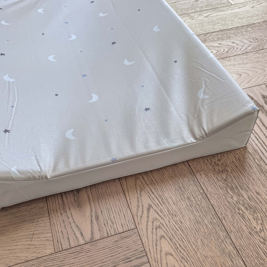 Mabel & Fox - Wedge Baby Changing Mat - Starry Night - Mabel & Fox