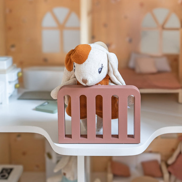 Speedy Monkey - Doll House Bedroom Set & 1 Character - Mabel & Fox