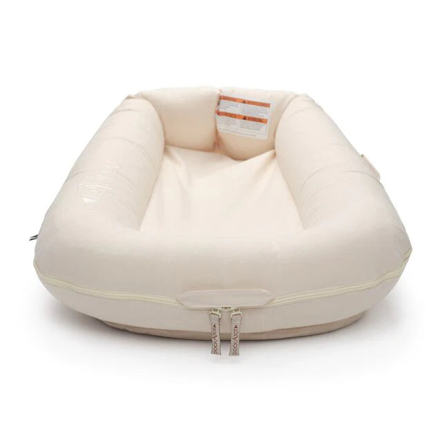 Dockatot - Deluxe+ Dock - Sand Chambray - Mabel & Fox