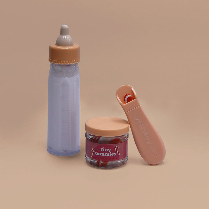 Tiny Harlow – Tiny Tummies – Candy Cane Crunch Christmas Gift Set