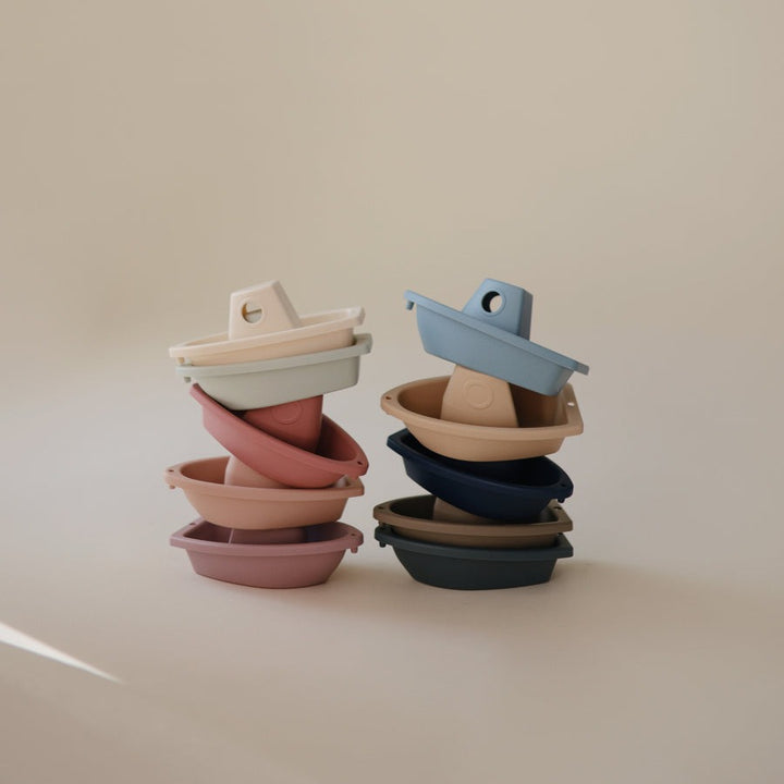 Mushie - Bath Play Set - Boats - Ocean - Mabel & Fox