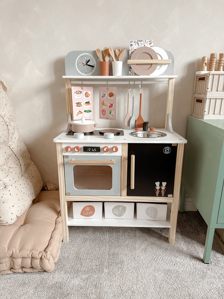 Speedy Monkey - Kitchen & 20 Accessories - Mabel & Fox