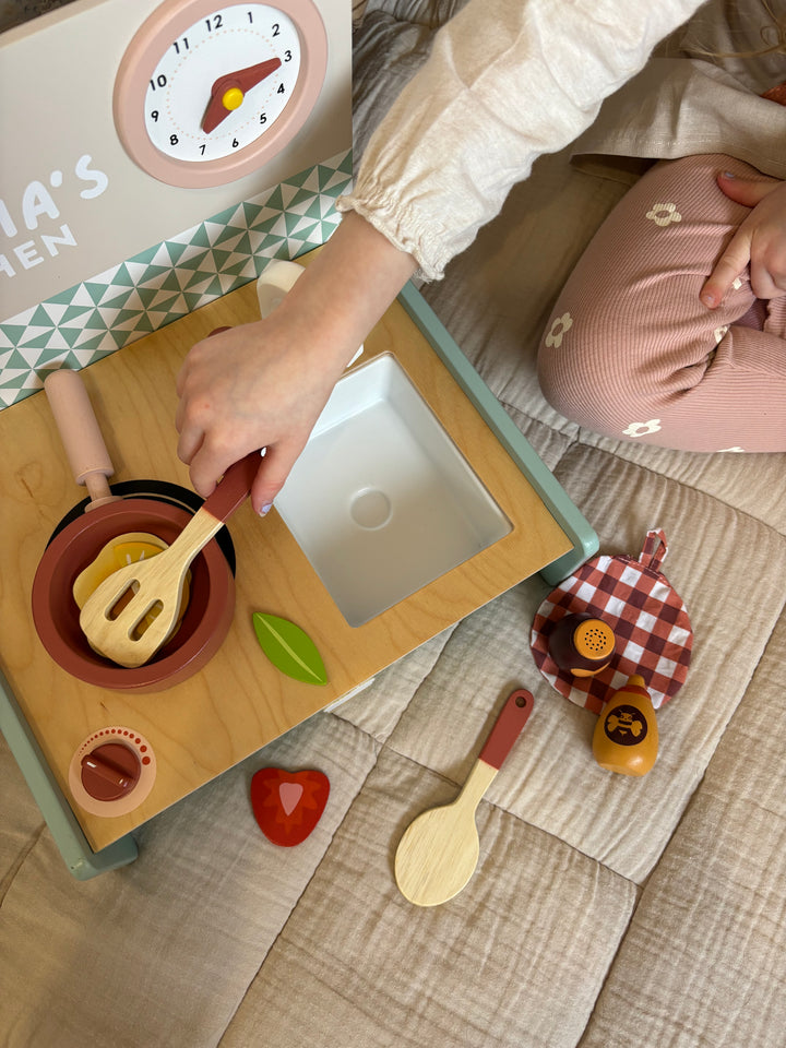 Tender Leaf Toys - Personalised Kitchenette