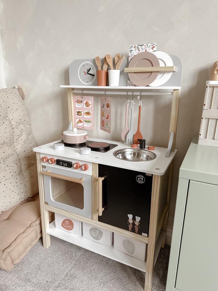 Speedy Monkey - Kitchen & 20 Accessories - Mabel & Fox