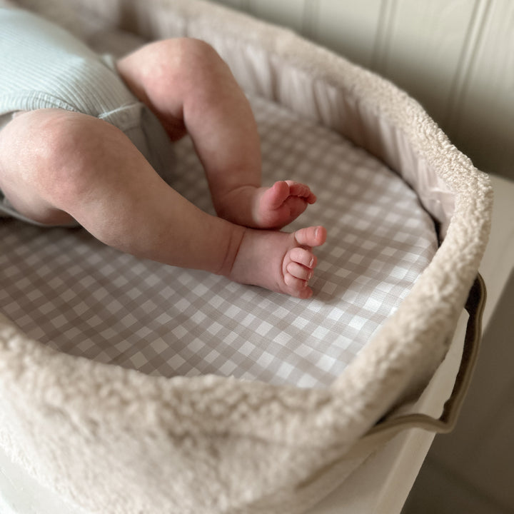 Mabel & Fox - Teddy Changing Basket - Biscuit - Mabel & Fox