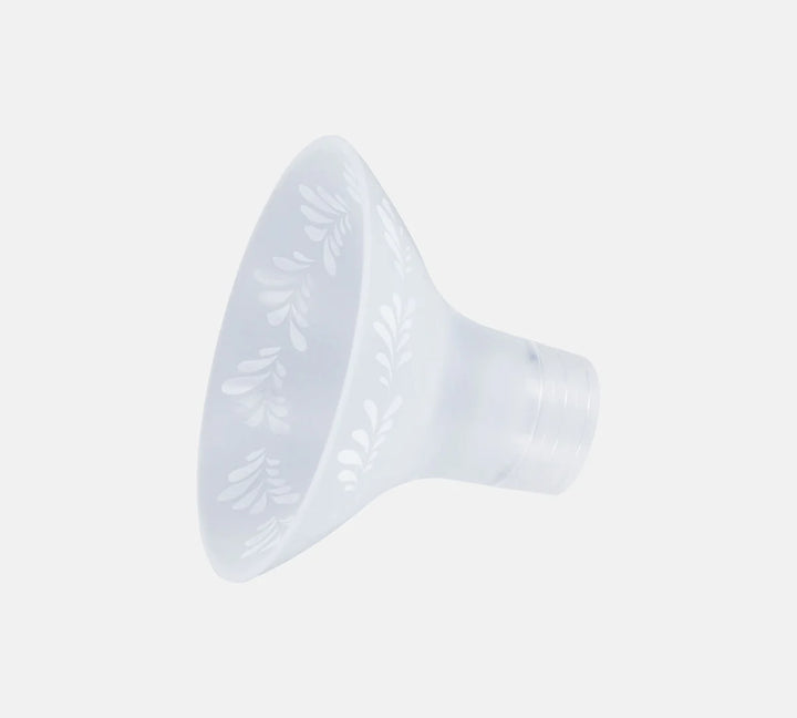 Lola & Lykke - Silicone Breast Shield (2 Pack) - Mabel & Fox