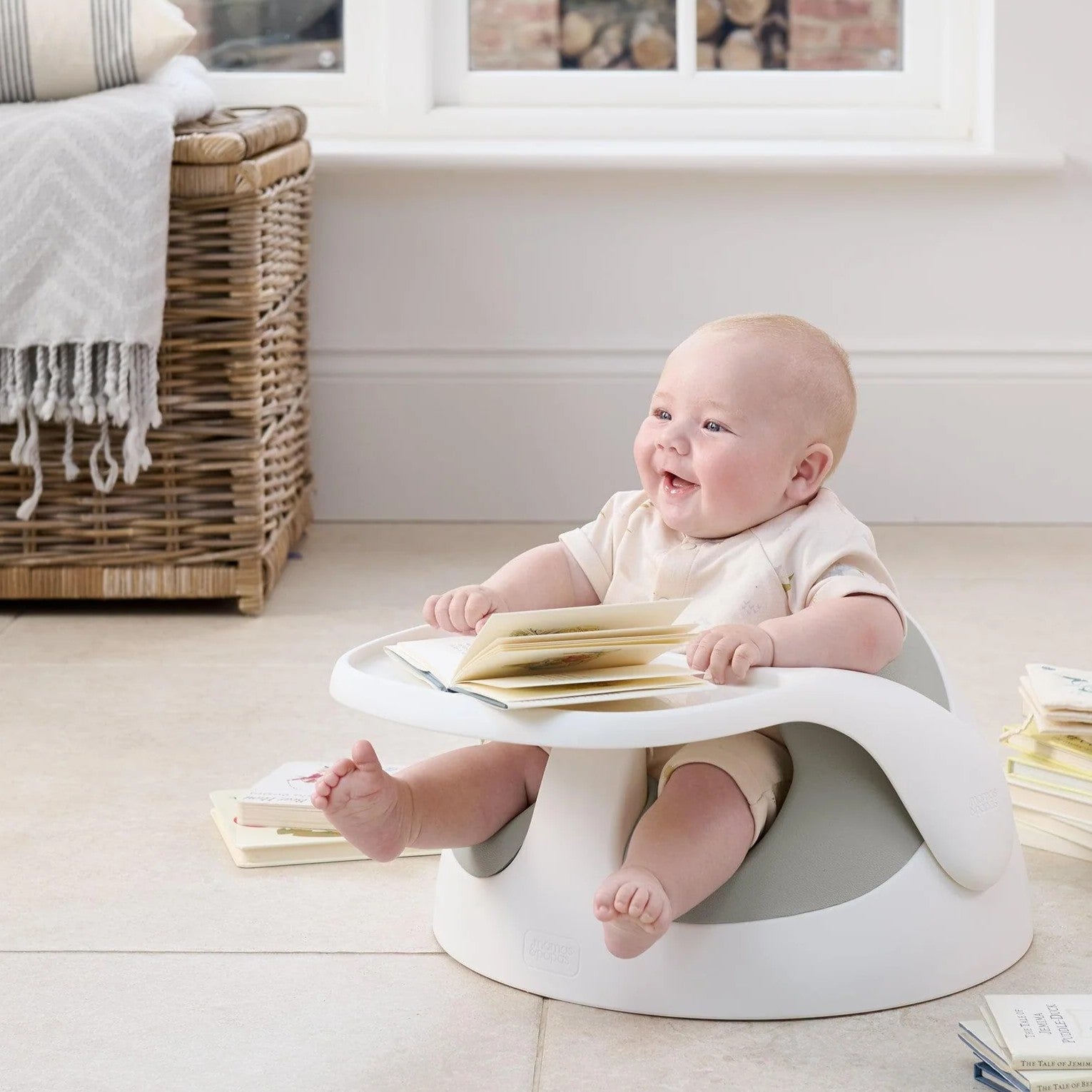 Mamas Papas Snug Floor Seat with Activity Tray Pebble Grey