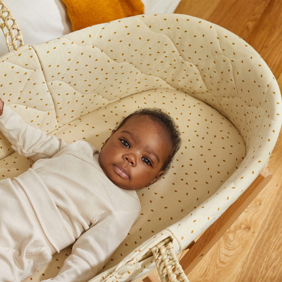 The Little Green Sheep - Moses Basket, Mattress & Rocking Stand - Quilted Linen Rice