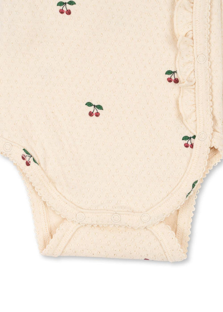 Konges Slojd - Sui Newborn Body - Cherry - Mabel & Fox