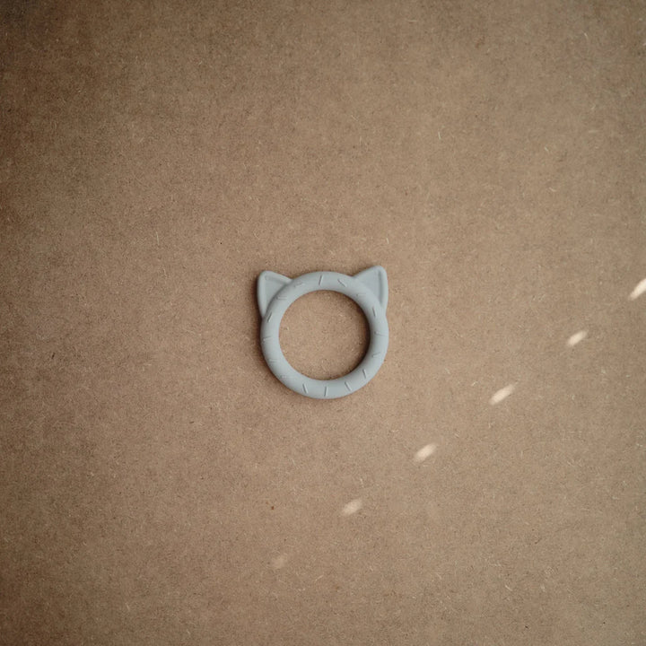 Mushie - Teether Cat - Stone - Mabel & Fox