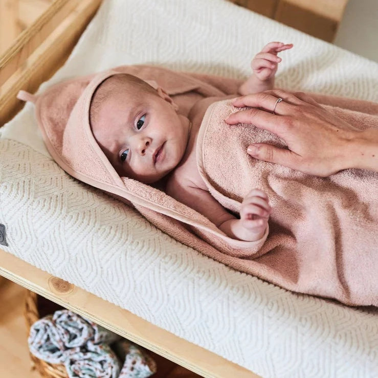Jollein - Baby Bath Cape - Pale Pink (75x75cm) – Mabel & Fox
