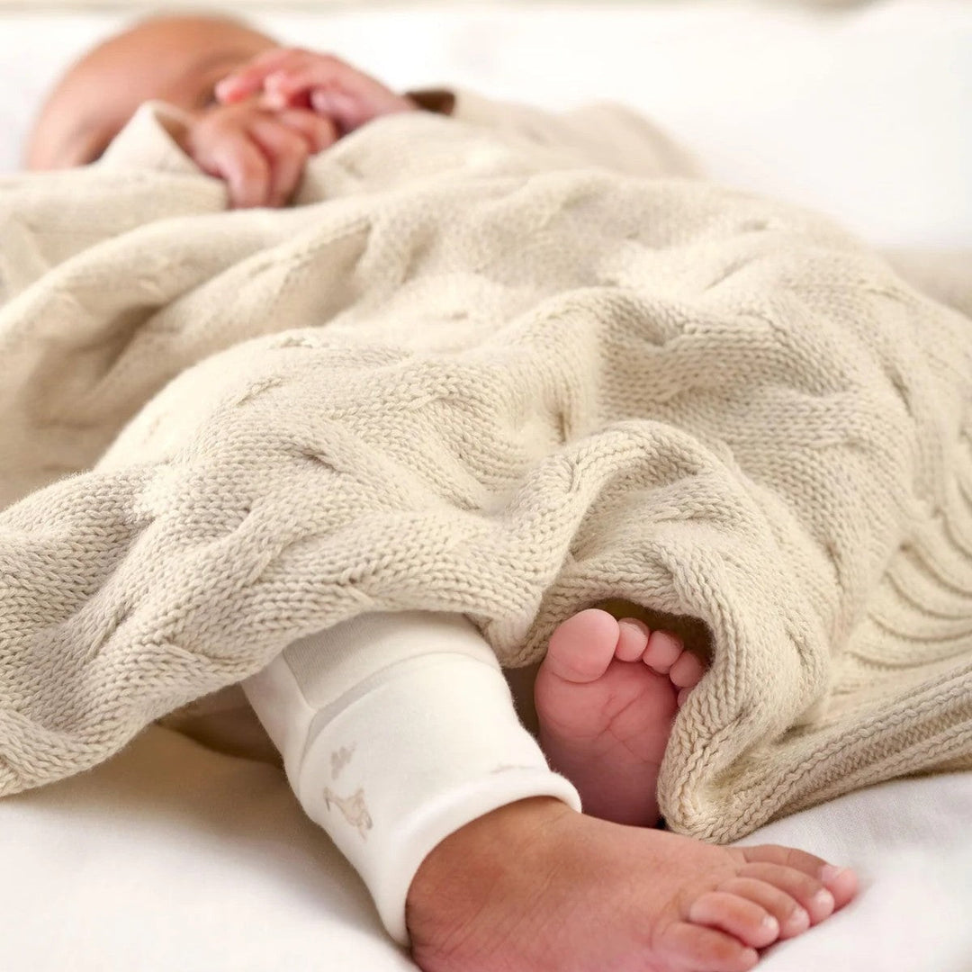 BLANKETS & MUSLIN SWADDLES