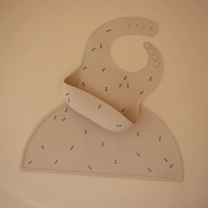 Mushie - Silicone Bib - Bees