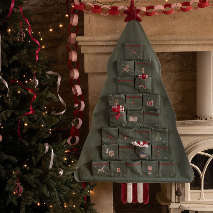 Avery Row - Advent Calendar - Christmas Tree