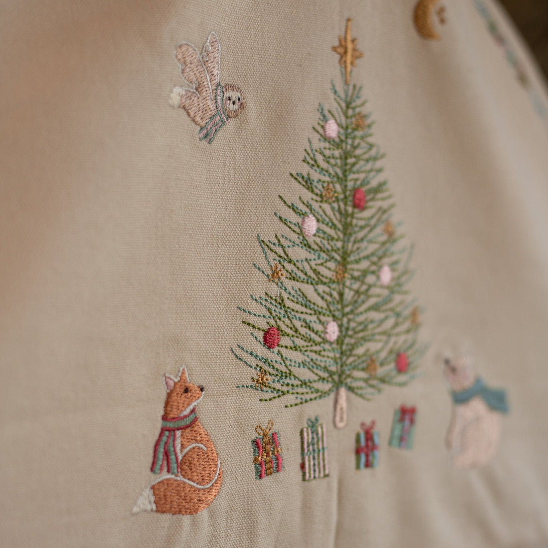 Avery Row - Advent Calendar - Winter Wildness