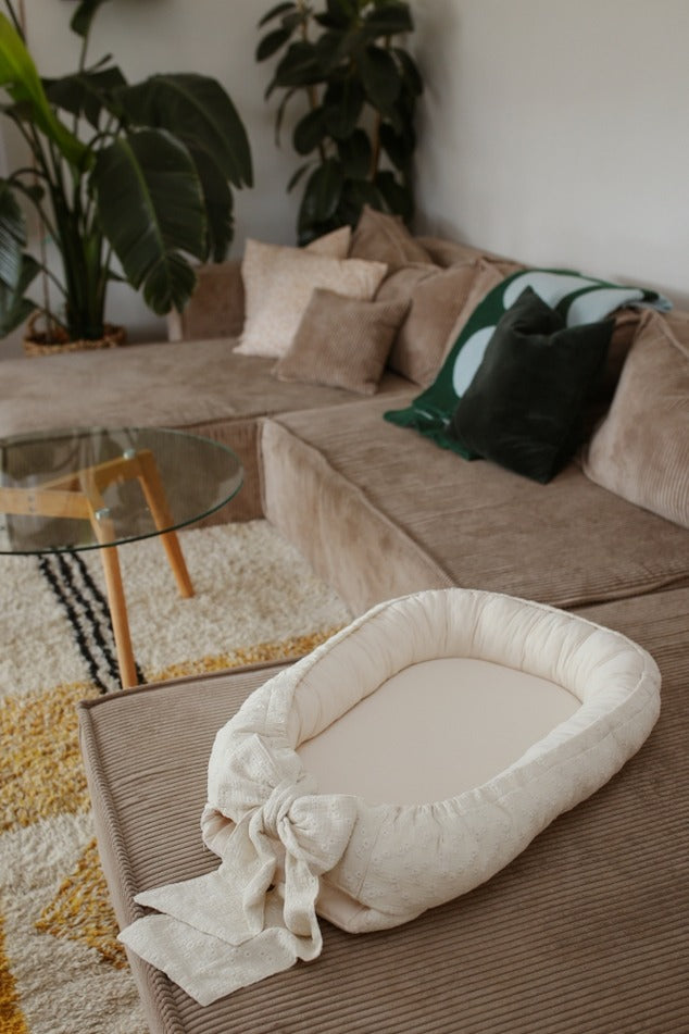 Babyly - Embroidery Babynest With Bow - Light Beige
