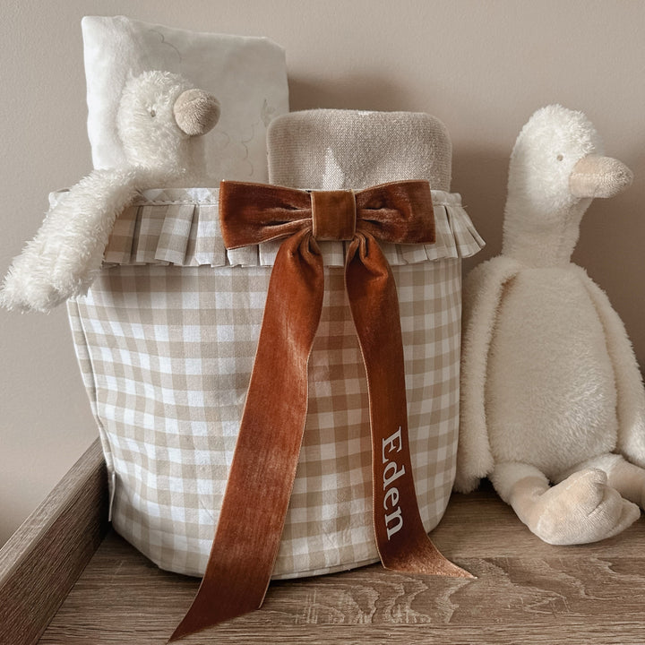 Mabel & Fox - Personalised Beige Gingham Ruffle Basket - Velvet Bow
