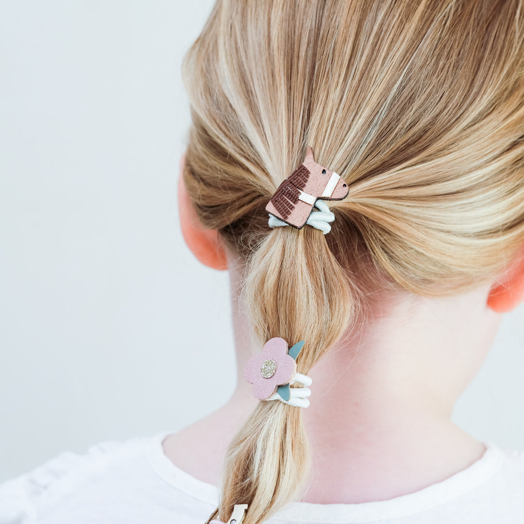 Mimi & Lula Giant Mabel Clips - It's A Wonderful World Mimi & Lula Giant Mabel Clips - It's A Wonderful World