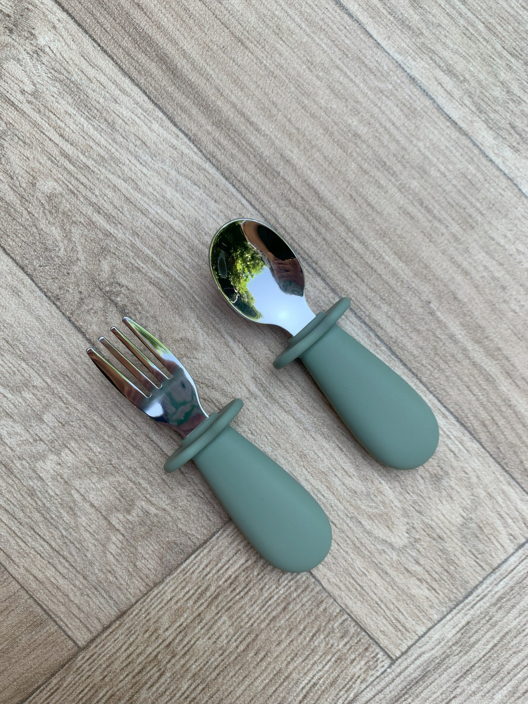 Mabel & Fox - Silicone Tableware - Toddler Metal Cutlery Set - Sage