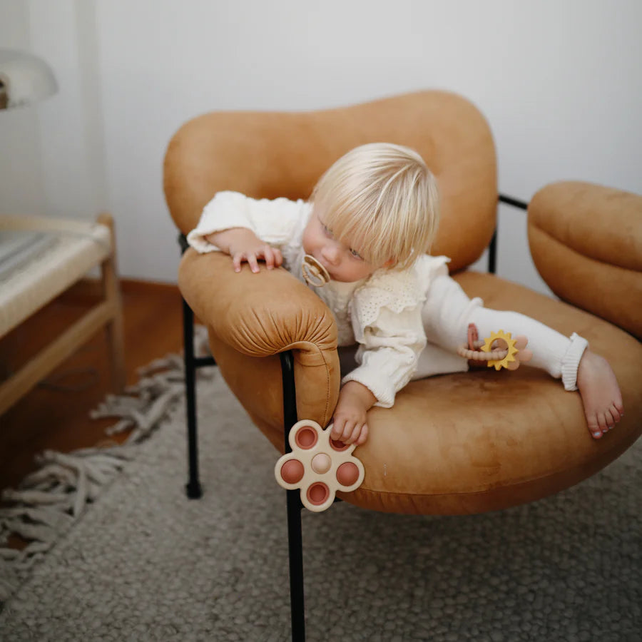 Mushie - Flower Press Toy - Rose/Blush/Shifting Sand - Mabel & Fox