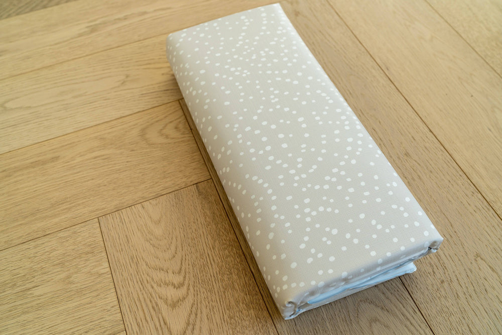 Mabel & Fox - Travel Changing Mat - Grey Spotty Curve - Mabel & Fox
