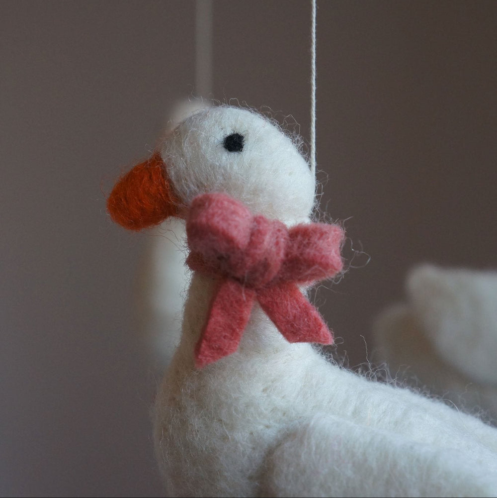 Gamcha – Mobile – Coral Goose - Mabel & Fox