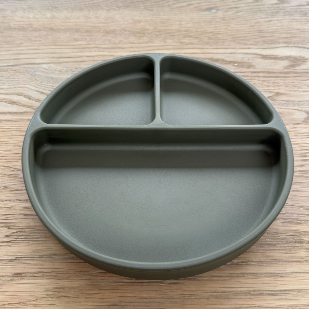 Mabel & Fox - Silicone Tableware - Plate - Dark Olive