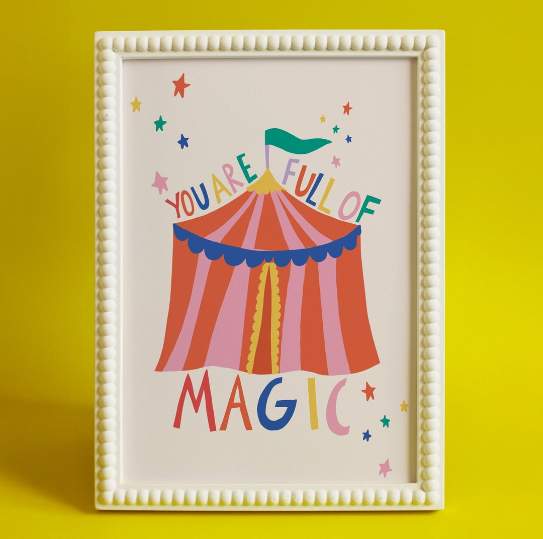 Abel and the Label - Art Print - Circus