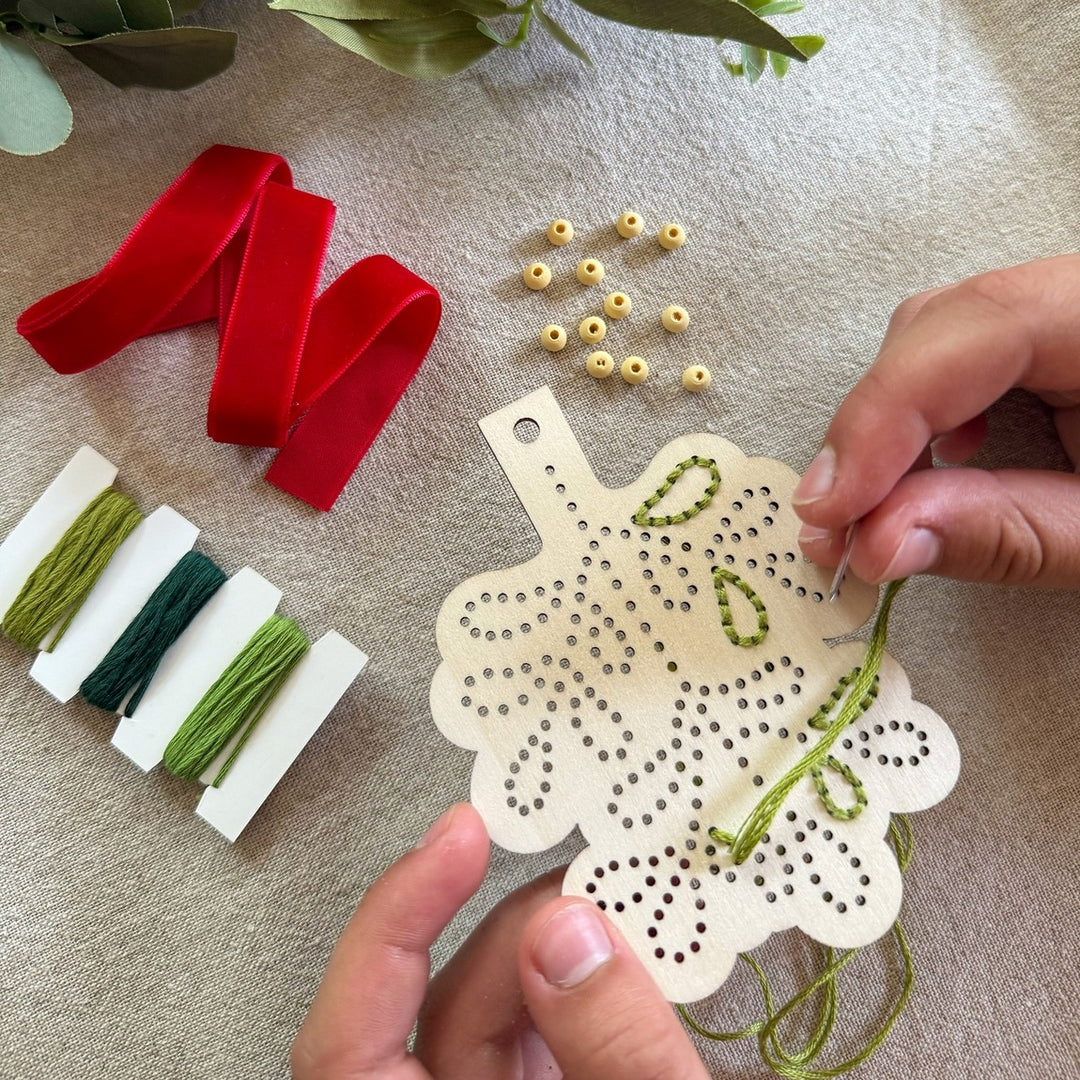 Cotton Twist - Make Your Own Stitched Mistletoe Decoration