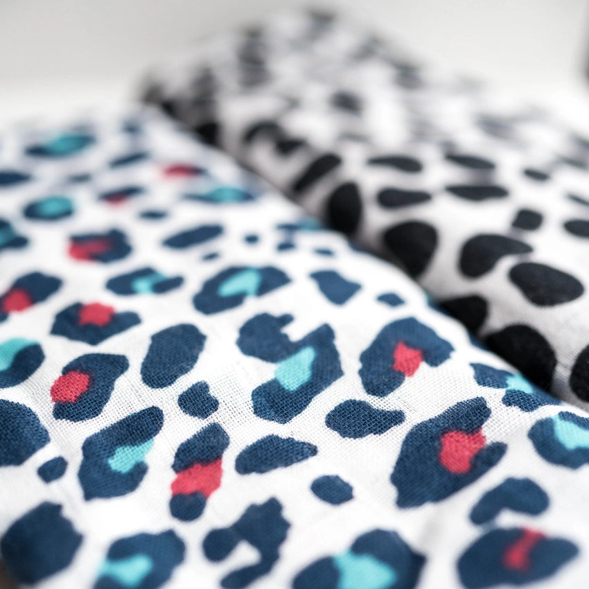 Etta Loves UK - Sensory Muslin - Animal Print (2 Pack)