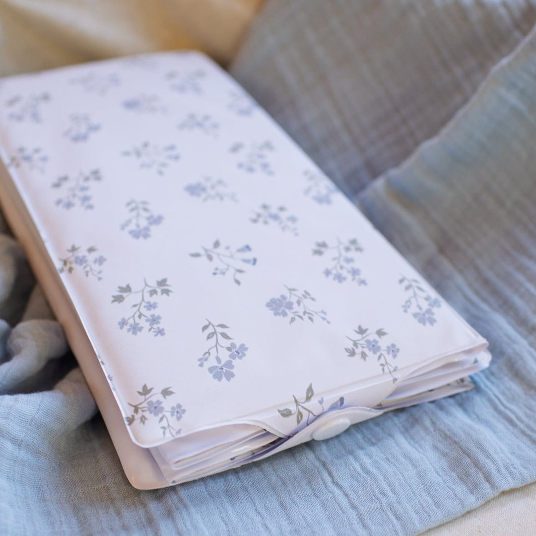 Wilby & Wonder – Travel Baby Changing Mat - Blue Meadow