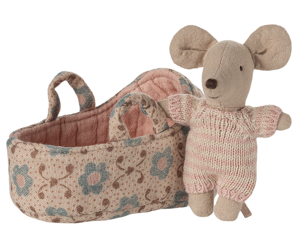 Maileg - Baby Mouse in Carry Cot - Rose