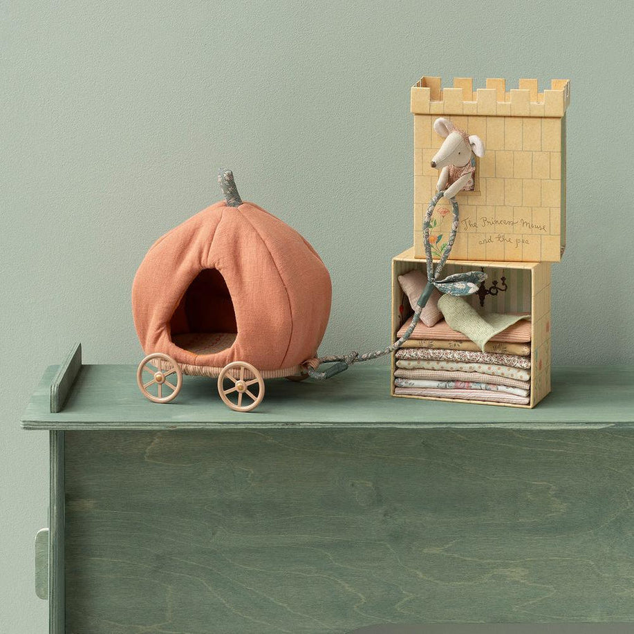 Maileg – Pumpkin Carriage
