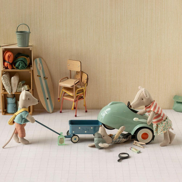 Maileg - Car, Mouse - Light Mint