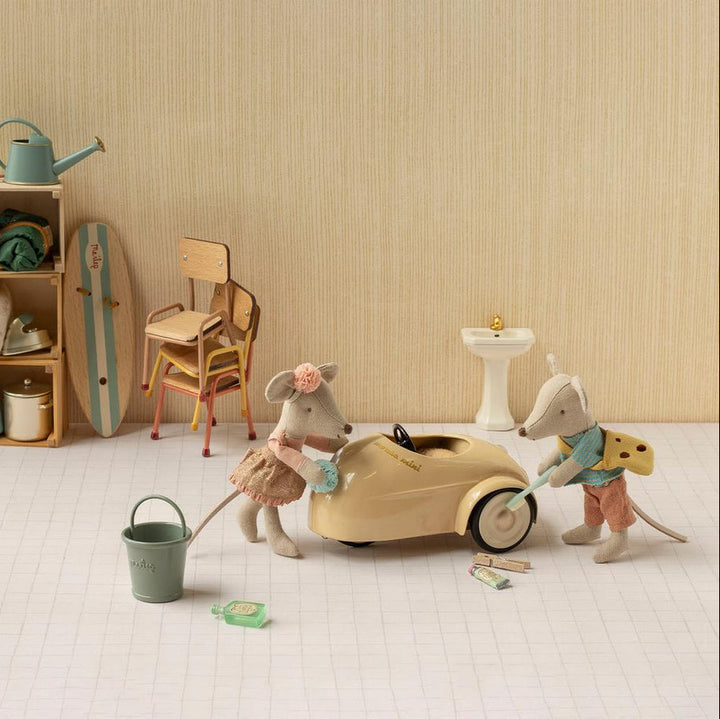 Maileg - Car, Mouse - Wheat