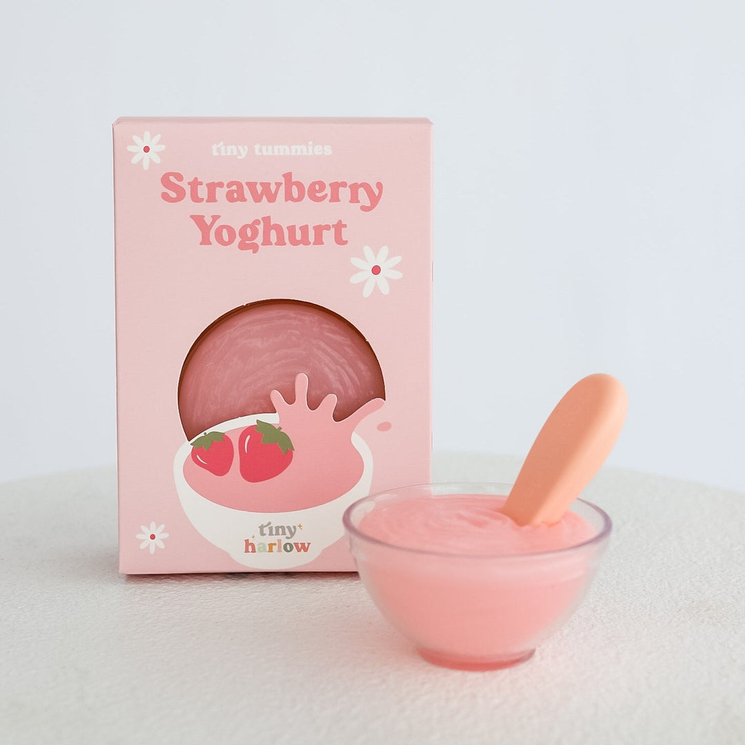 Tiny Harlow – Tiny Tummies – Strawberry Yogurt Bowl