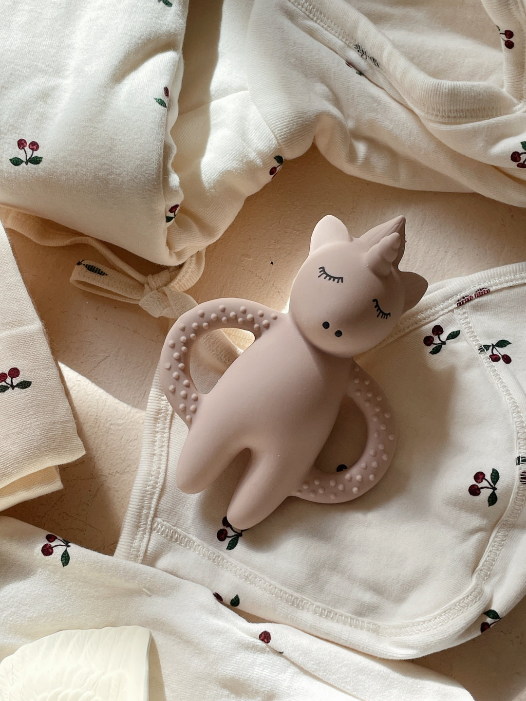 Konges Slojd - Teeth Soother - Unicorn - Mabel & Fox