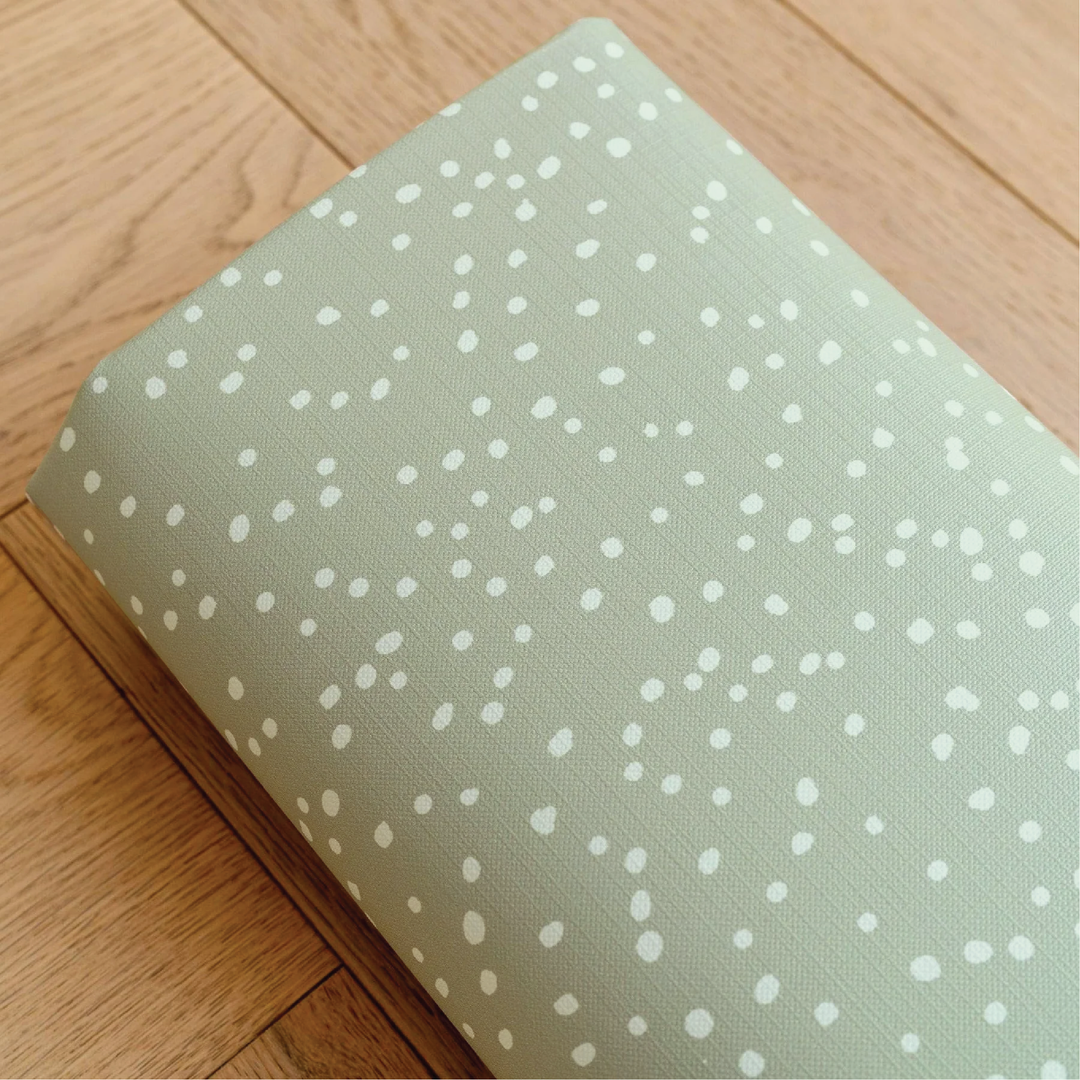 Mabel & Fox - Travel Changing Mat - Green Spotty Curve (NEW!)