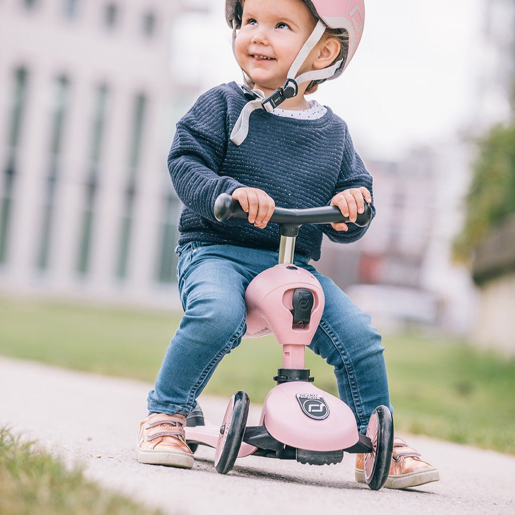 Scoot & Ride - Highwaykick 1 Children Adjustable Seated or Standing 2-in-1  Scooter Including Safety Pads (Rose) - For Ages 1-5