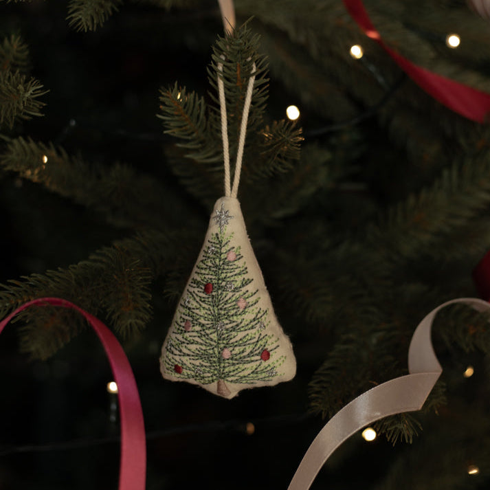 Avery Row - Christmas Tree Decoration - Christmas Tree