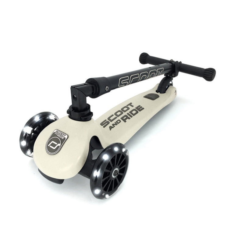 Scoot & Ride - Highwaykick 3 with LED - Ash