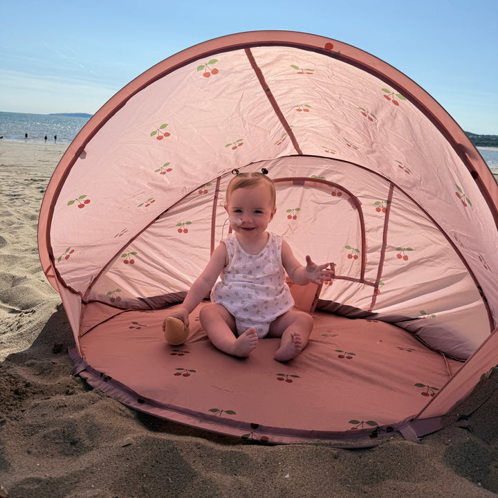 Konges Slojd - Mini Beach Pop Up Tent - Anti UV 50+ - Ma Grande Cerise Blush
