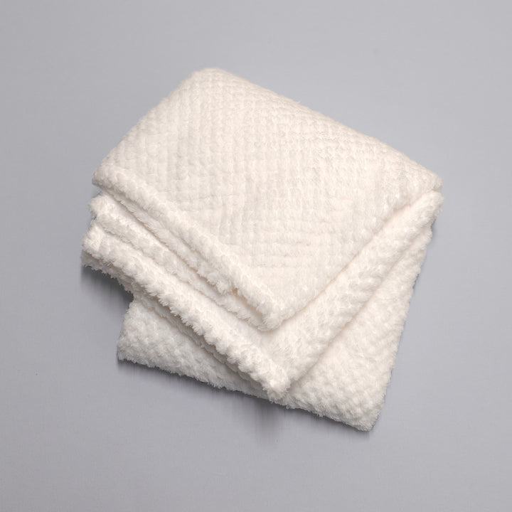 Mabel & Fox - Waffle Blanket - White